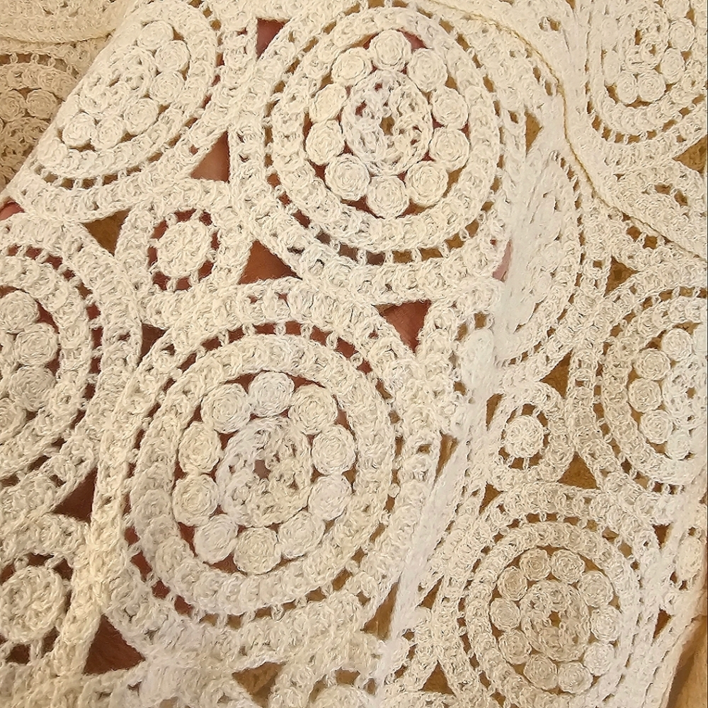 CAPRI Crochet Open Knit Long Sleeve Cream Color Sweater Size Large - Picture 5 of 7